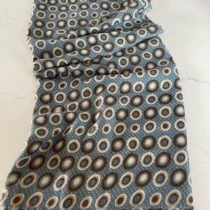 Stylish Blue and Brown Patterned Scarf